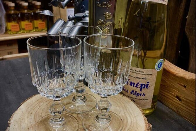 Annecy Food Tour A Full French Meal Experience by Do Eat Better - Group Dynamics and Practical Details