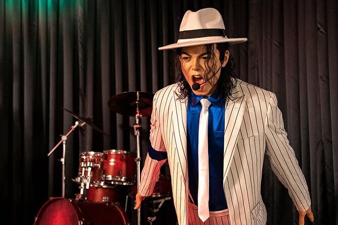 Antalya Aquarium and Face to Face Wax Museum Private Transfer - What to Expect at the Antalya Aquarium