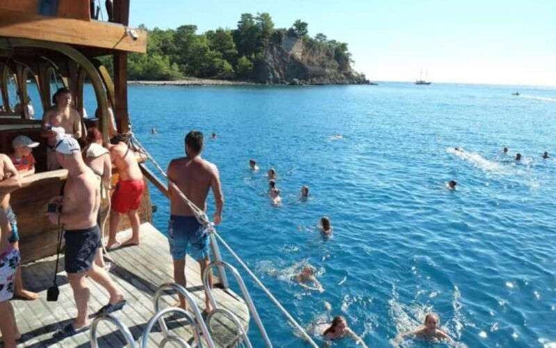 Antalya Boat Tour: Düden Waterfall, Swim & Soft Drinks - What to Expect from the Antalya Boat Tour