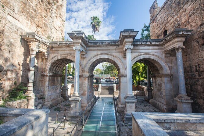 Antalya: City Tour w/Olympos Cable Car, Boat & Lunch - Who Is This Tour Best For?
