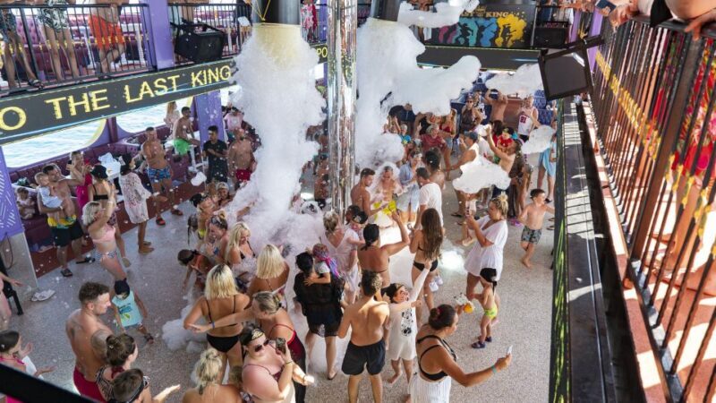 Antalya/Kemer: Pirate Party Boat Trip w/Lunch incl. Transfer - The Good and the Not-So-Good