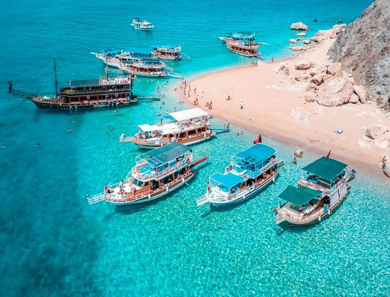 Antalya/Kemer: Suluada Island Small-Group Boat Tour w/ Lunch - Paradise Bay: your first big swim and snorkeling stop