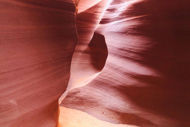 Antelope Canyon and Horseshoe Bend Small Group Private Tour - Who Should Consider This Tour?