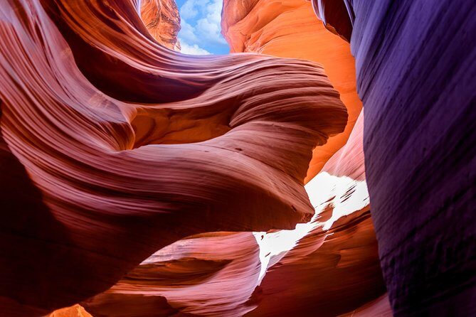 Antelope Canyon and Horseshoe Bend Small Group Tour from Vegas - The Pros and Cons