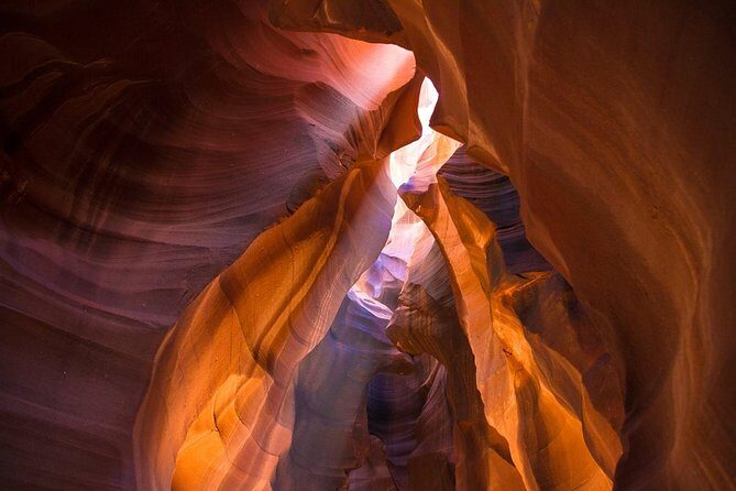 Antelope Canyon and Horseshoe Bend Small Group Tour from Vegas - Who Will Love This Tour?