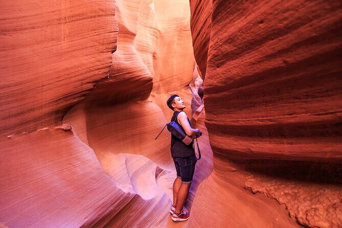 Antelope Canyon Lower Level and Horseshoe Bend - Horseshoe Bend: Nature’s Artistic Masterpiece