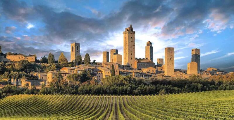 ANTI-BUS TOUR! By van: San Gimignano & Chianti Wine - Key Points