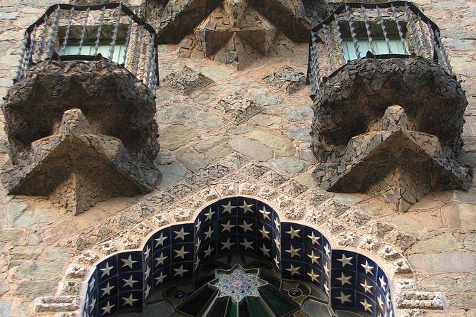 Antoni Gaudí's Torre Bellesguard: A treasure to discover - An In-Depth Look at Torre Bellesguard