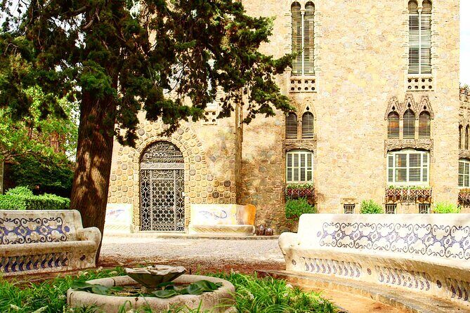 Antoni Gaudí's Torre Bellesguard: A treasure to discover - FAQ