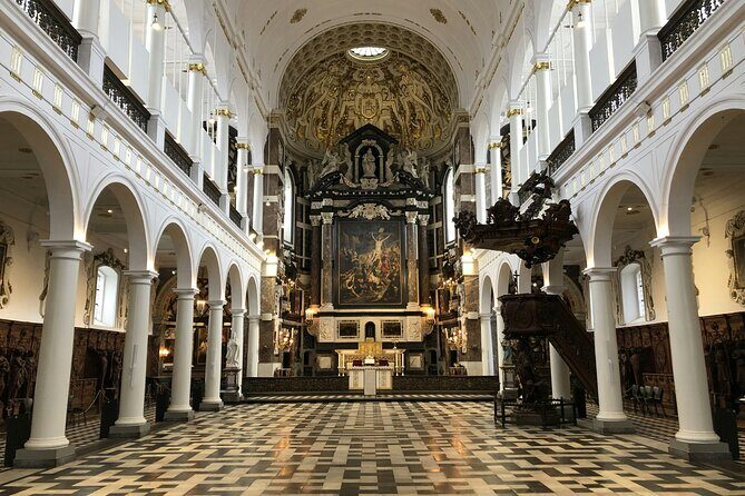 Antwerp: Help the Lost Boy  Self-Guided Mystery Walk - FAQs