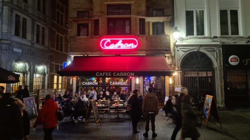 Antwerp: Pub Crawl in the Historical City - What to Expect from the Antwerp Pub Crawl