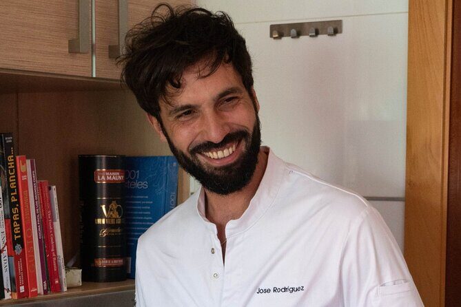 Any Day is Sunday: Paella Cooking Class with Tapas and Sangria - The Menu and its Cultural Significance