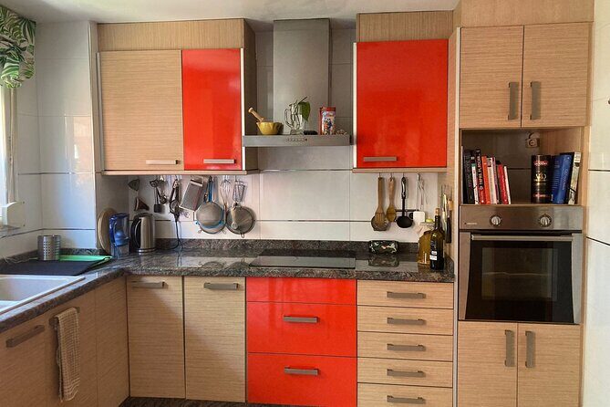 Any Day is Sunday: Paella Cooking Class with Tapas and Sangria - Wrapping It Up