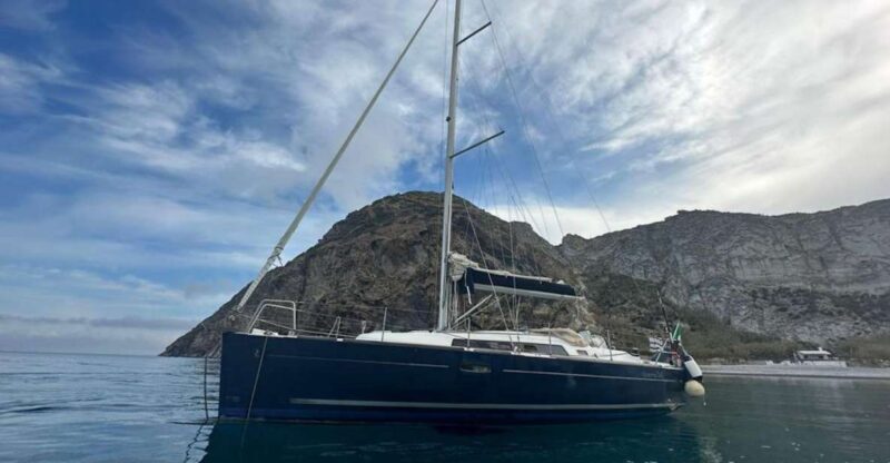 Aperitif on a sailboat in Taormina - The Atmosphere and Setting