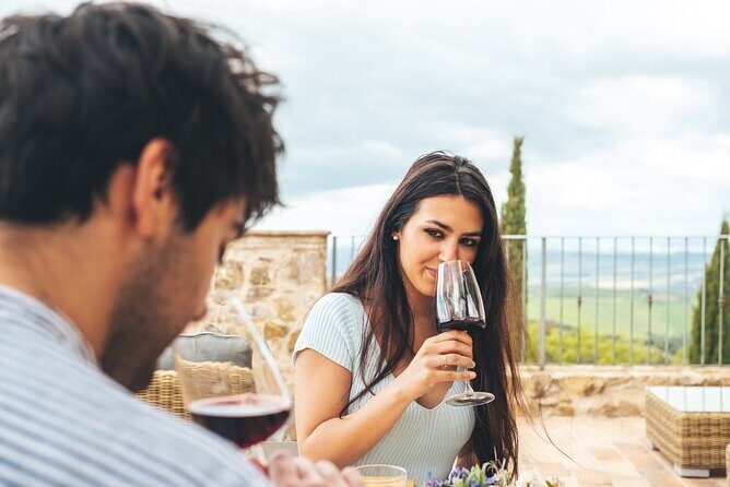 Aperitif on the Terrace of Podere Montale at Sunset - FAQ