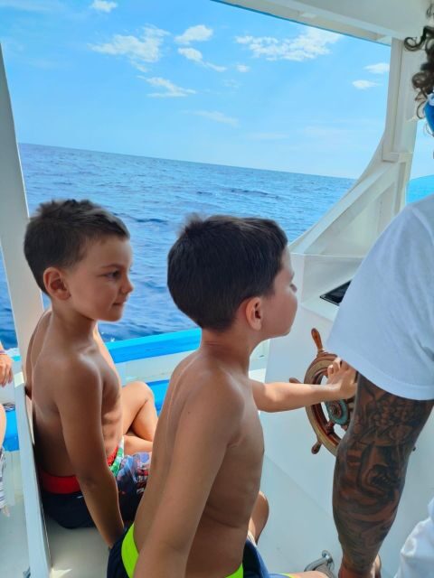 Aperitivo on the boat during sunset time in Palinuro - Final Thoughts