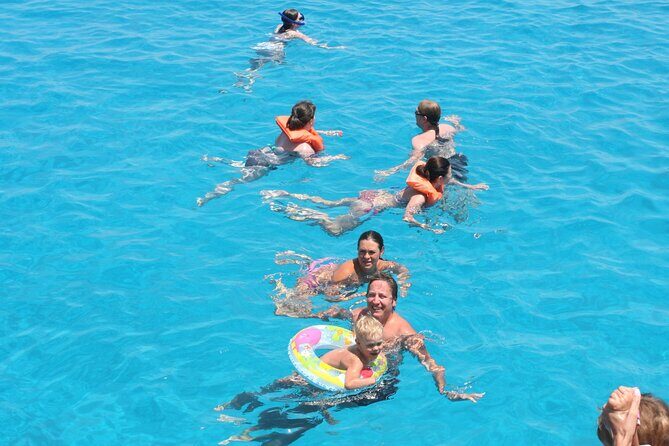 APHRODITE II -LAZY DAY CRUISE-BLUE LAGOON,TURTLE COVE, with LUNCH - The Itinerary Breakdown: What to Expect