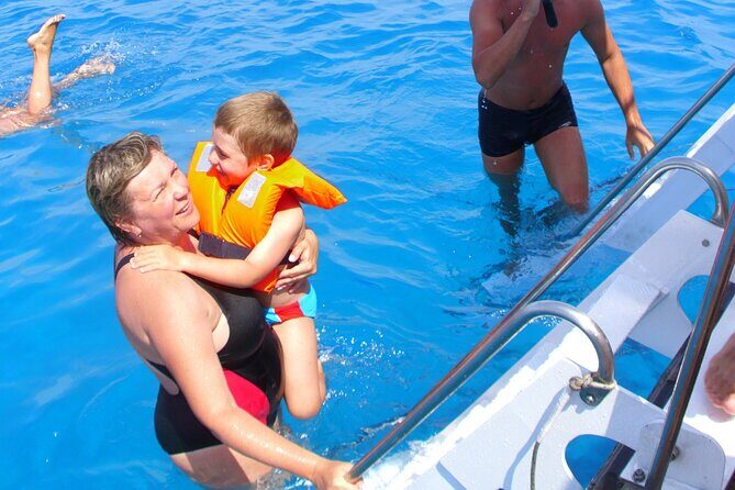 APHRODITE II -LAZY DAY CRUISE-BLUE LAGOON,TURTLE COVE, with LUNCH - The Honest Assessment: What Might Not Be Perfect