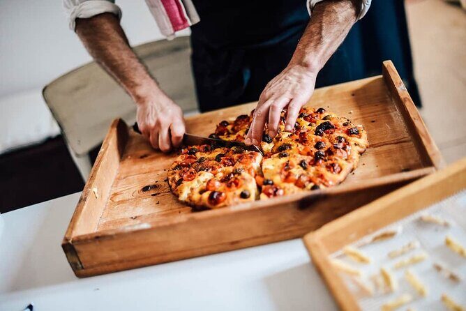 Apulian Cooking Class with Aperitif and Wine in Polignano a Mare - What the Experience Offers and How It Works