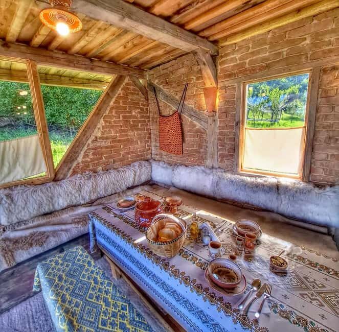 Apuseni Mountains Sunset Dinner at Casa Glod - What to Expect from the Sunset Dinner Experience