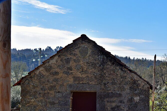 Archaeological Circuit of Fiais/Azenha and Cova da Moira - Who Would Love This Tour?