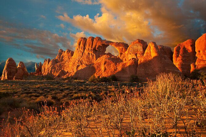 Arches National Park Hike Challenge: Tackle Devils Garden 7m Loop - Who Is This Tour Best For?