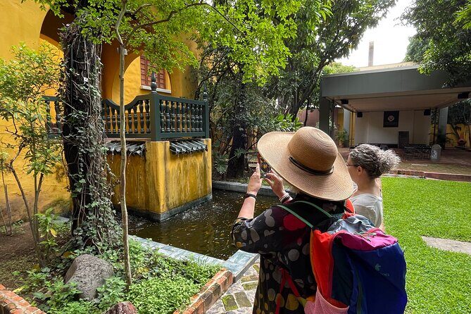 Architecture of Luis Barragan Walking Tour with Street Food - FAQ