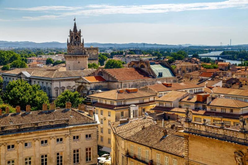 Arles: Express Walk with a Local - The Experience: Walking Through Arles with a Local Guide