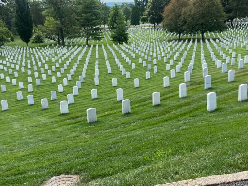 Arlington Cemetery: Private Tour for up to 10 Guests - Key Points