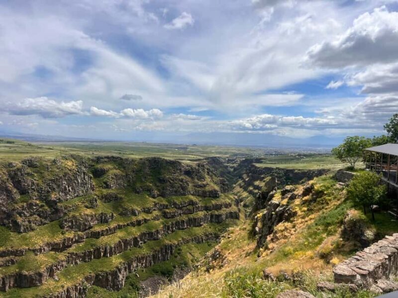 Armenia in One Day: Monasteries, Alphabet & Aragats Snow - Wrapping Up