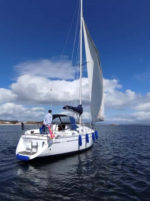 Arousa Estuary: Exclusive sailing routes - A Personal Look at the Arousa Estuary: Exclusive Sailing Routes