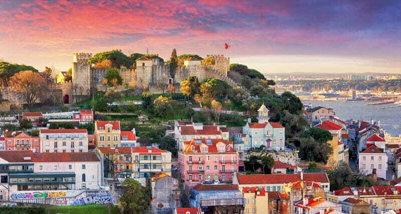 Arrábida Full Day Private Tour - Who is This Tour Best Suited For?