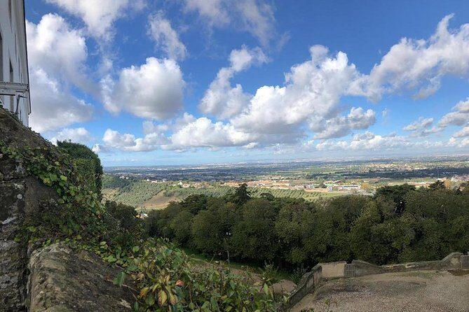 Arrábida Palmela Azeitão Private Tour - W/ Wine Tasting & Tapas - Key Points