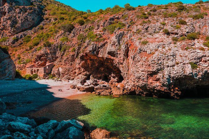 Arrábida Secret Beaches and Caves with Snorkeling Stop - What Makes This Tour Stand Out?