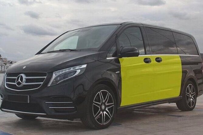 Arrival Barcelona Airport Private Transfer - Introduction