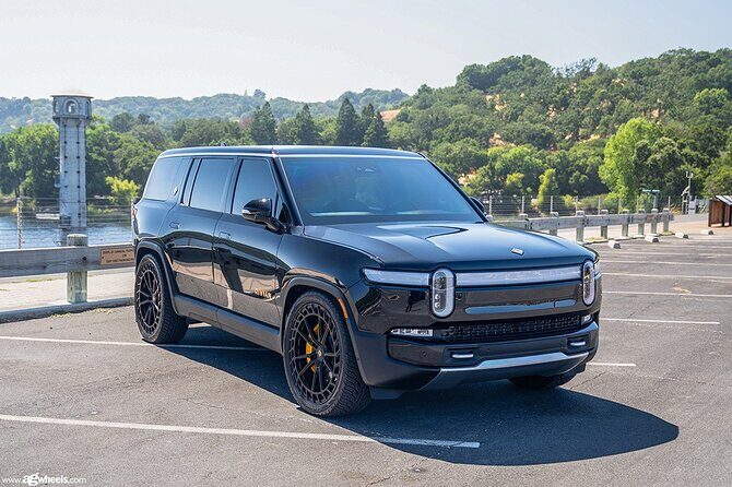 Arrival by Eco SUV from Las Vegas Airport to Las Vegas City - A Detailed Look at the Experience