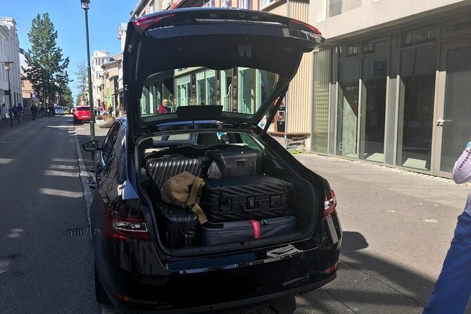 Arrival in Iceland - Private airport transfer from KEF Airport - FAQ