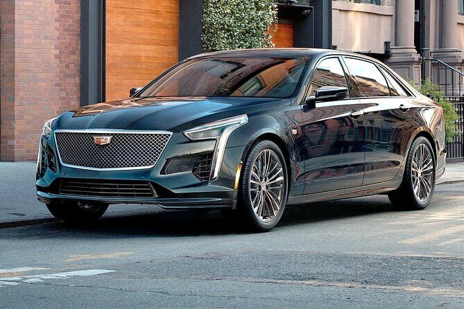 Arrival Private Transfer: Airport FLL to Hollywood Beach in Business Car - Why the Cost is Justified