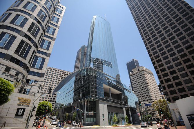 Arrival Private Transfer: Airport LAX to Los Angeles in Business Car - Real-Life Insights