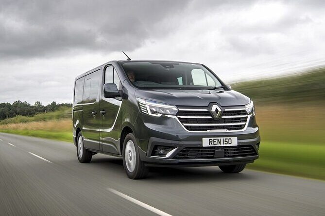 Arrival Private Transfer Alghero Airport AHO to Alghero City by Minivan - A Deep Dive into the Experience