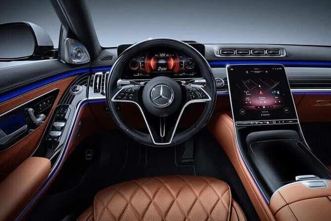 Arrival Transfer Munich Train Station to Munich by Luxury Car - Key Points