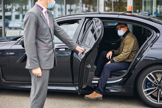 Arrival Transfer: Wellington Airport to Central Wellington City Centre Hotels - Who Will Love This Experience?