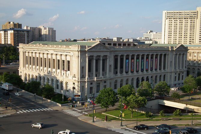 Art and Controversy: An audio tour of Philadelphia's most infamous art scandals - Who Is This Tour Best For?