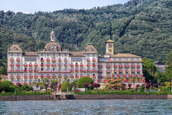 Art and food on lake Maggiore: Stresa and Isola Bella - Exploring Lake Maggiore with a Guided Tour