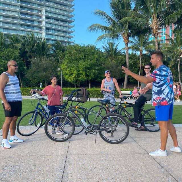 Art Deco, History and Crime Bike Tour with Design Enthusiast - Key Points
