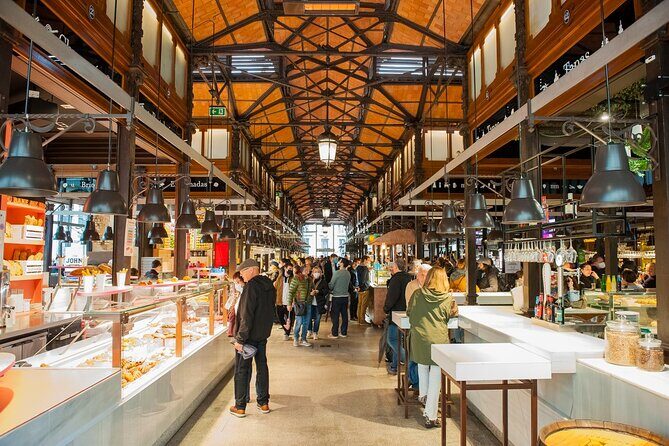 Art & Wine Experience: Thyssen Museum Tour & Wine Tasting - Exploring Madrid’s Art & Wine Scene