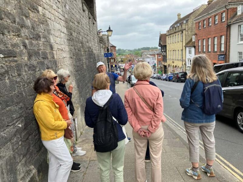 Arundel: Guided Walking Tour of Town History - An In-Depth Look at the Arundel Guided Walking Tour