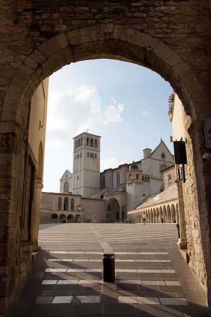 Assisi city tour in Portuguese - Who Should Consider This Tour?