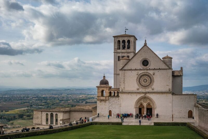 Assisi: Private Guided Tour of the Basilica of Saint Francis - Assisi: Private Guided Tour of the Basilica of Saint Francis