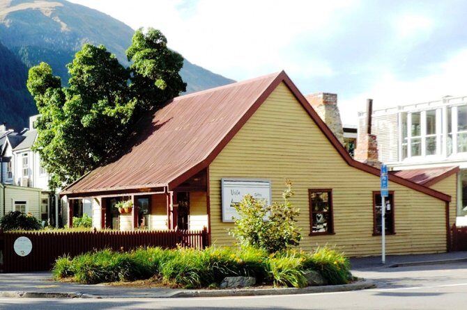 Astounding Scavenger Hunt: Queenstown Take The Leap! - The Experience from the User’s Perspective